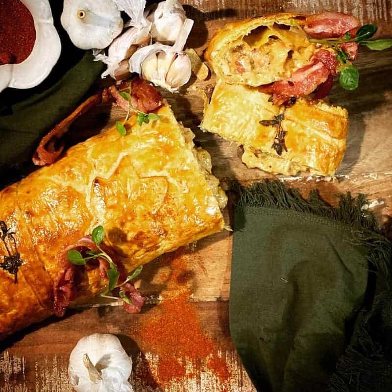 Creamy bacon & paprika chicken pie (1 Kg)